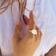 טבעת אליפטית בציפוי זהב עם חריטה אישית