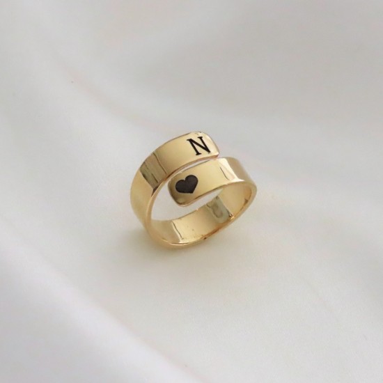 טבעת עם חריטות מכסף 925 עם ציפוי זהב 