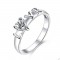  טבעת רומנטית LOVE מכסף 925 בשיבוץ אבן זירקון